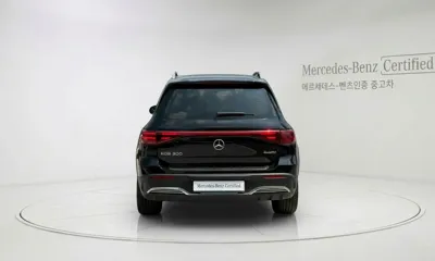 Mercedes-Benz EQB 2025, 27589 км, за 32821.32 USD