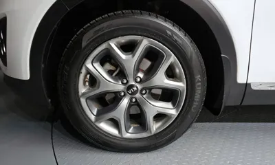 Kia Sorento 2016, 199347 км, за 6032.56 USD