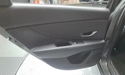 Hyundai Avante 2021, 59281 км, за 9706.85 USD - фото 25