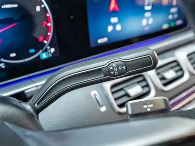 Mercedes-Benz GLS 2024, 24300 км, за 125041.72 USD - фото 6
