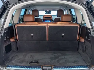 Mercedes-Benz GLS 2024, 24300 км, за 125041.72 USD - фото 10
