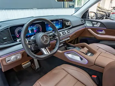 Mercedes-Benz GLS 2024, 24300 км, за 125041.72 USD - фото 12