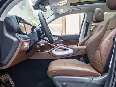 Mercedes-Benz GLS 2024, 24300 км, за 125041.72 USD - фото 26