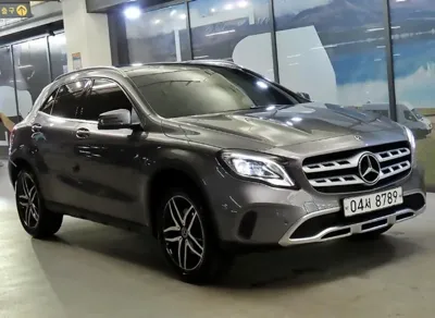 Mercedes-Benz GLA-Class · 2018 год