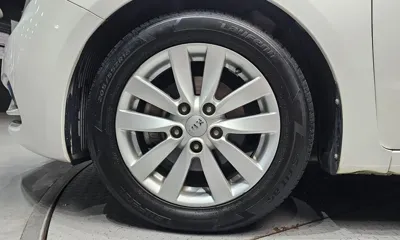 Kia K3 2015, 88387 км, за 4225.44 USD
