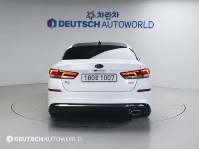 Kia K5 2019, 144103 км, за 7800.82 USD