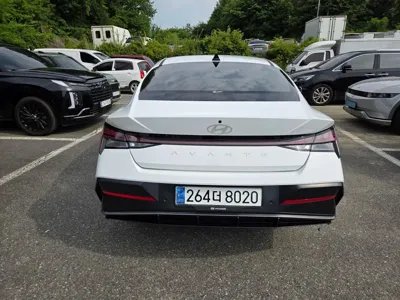 Hyundai Avante 2024, 17055 км, за 15302.46 USD