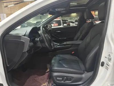 Toyota Avalon 2023, 42000 км, за 17627.67 USD - фото 7