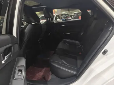 Toyota Avalon 2023, 42000 км, за 17627.67 USD - фото 8