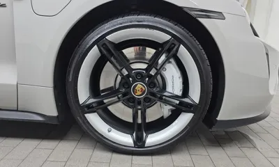 Porsche Taycan 2024, 8179 км, за 101137.04 USD - фото 21
