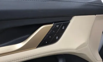 Porsche Taycan 2024, 8179 км, за 101137.04 USD - фото 30