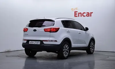 Kia Sportage 2016, 130458 км, за 4426.82 USD