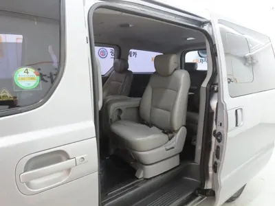 Hyundai Starex 2017, 139729 км, за 7234.94 USD - фото 6