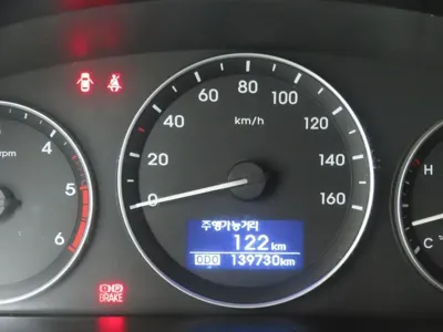 Hyundai Starex 2017, 139729 км, за 7234.94 USD - фото 8
