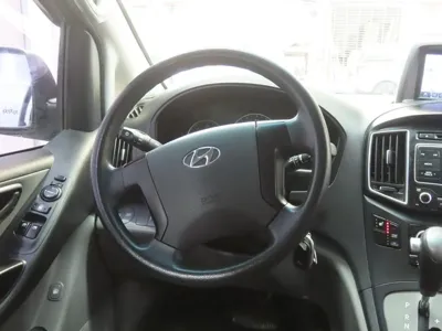 Hyundai Starex 2017, 139729 км, за 7234.94 USD - фото 18