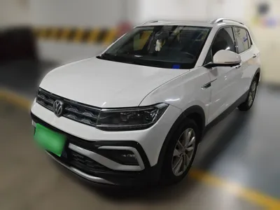 Volkswagen T-Cross · 2020 год
