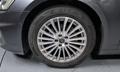 Audi A6 2021, 72463 км, за 20546.15 USD