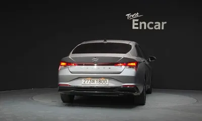 Hyundai Avante 2022, 79603 км, за 11039.14 USD