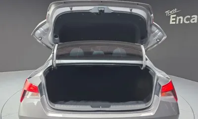 Hyundai Avante 2022, 79603 км, за 11039.14 USD - фото 20