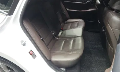 Hyundai Grandeur 2019, 108650 км, за 9692.96 USD - фото 12
