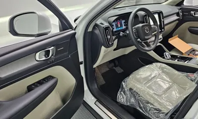 Volvo XC40 2025, 14356 км, за 25342.03 USD - фото 10