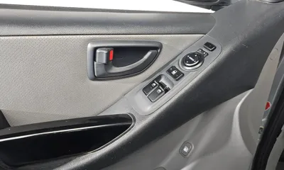 Hyundai Starex 2016, 140779 км, за 6754.96 USD - фото 17