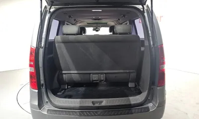 Hyundai Starex 2016, 140779 км, за 6754.96 USD - фото 20