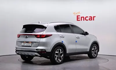 Kia Sportage 2019, 77989 км, за 10305.89 USD