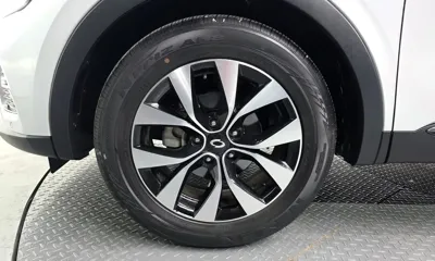 Renault-KoreaSamsung XM3 2023, 5732 км, за 14788.28 USD