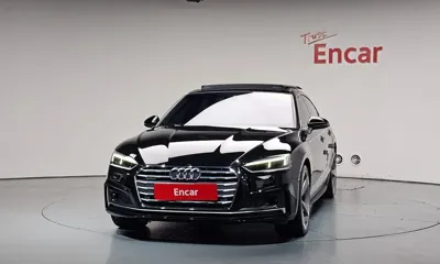 Audi A5 2019, 127532 км, за 12559.5 USD