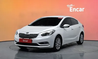 Kia K3 · 2013 год