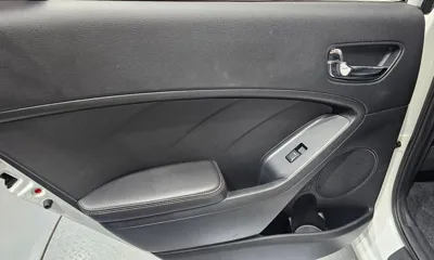 Kia K3 2013, 157601 км, за 3185.33 USD - фото 25