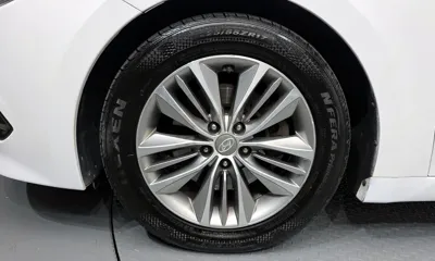 Hyundai Grandeur 2016, 158278 км, за 5853.72 USD