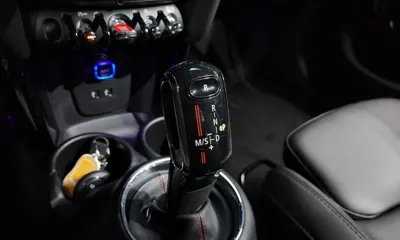MINI Cooper 2020, 104687 км, за 10437.18 USD - фото 9