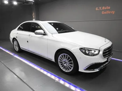 Mercedes-Benz E-Class · 2021 год