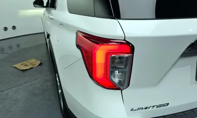 Ford Explorer 2021, 54353 км, за 20130.3 USD - фото 23