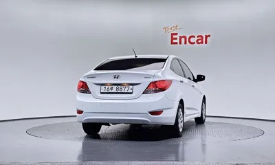 Hyundai Accent 2015, 72672 км, за 3039.31 USD