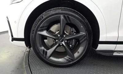 Genesis GV70 2025, 18016 км, за 37000.33 USD