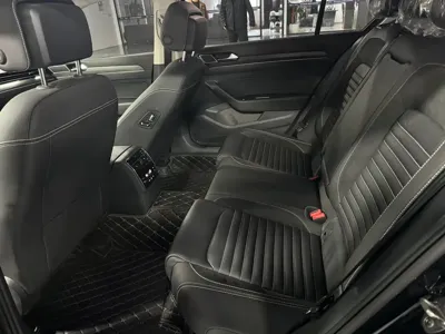 Volkswagen Magotan 2020, 75000 км, за 12641.99 USD - фото 6