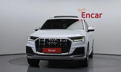 Audi Q7 2020, 70409 км, за 29402.04 USD