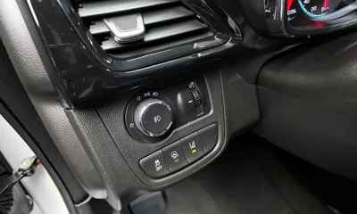 ChevroletGMDaewoo Spark 2016, 90619 км, за 2167.63 USD - фото 19