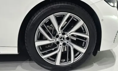 Mercedes-Benz E-Class 2025, 5145 км, за 46932.87 USD