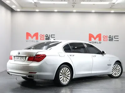 BMW 7-Series 2009, 147275 км, за 4592 USD