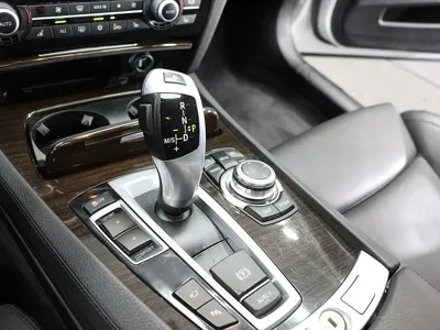 BMW 7-Series 2009, 147275 км, за 4592 USD - фото 10