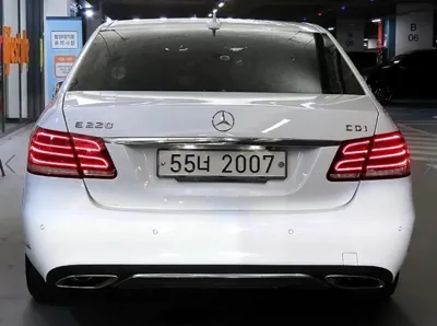 Mercedes-Benz E-Class 2014, 255900 км, за 4260.21 USD