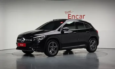 Mercedes-Benz GLA-Class 2020, 62896 км, за 19042.29 USD - фото 11