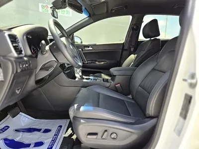 Kia Sportage 2019, 81683 км, за 10994.02 USD - фото 18