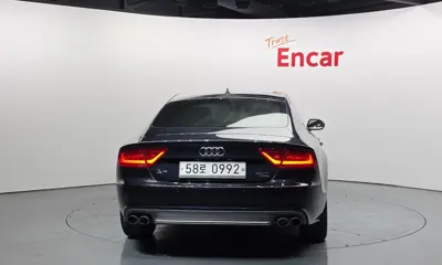 Audi A7 2014, 125952 км, за 6180.07 USD