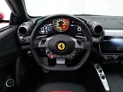 Ferrari GTC4Lusso 2019, 16000 км, за 366522.86 USD - фото 10