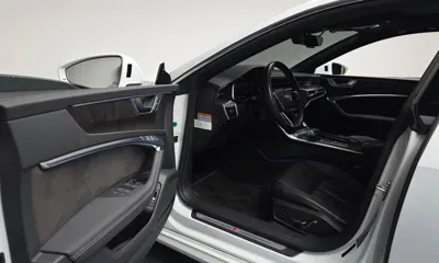 Audi A7 2020, 50575 км, за 28160.69 USD - фото 10